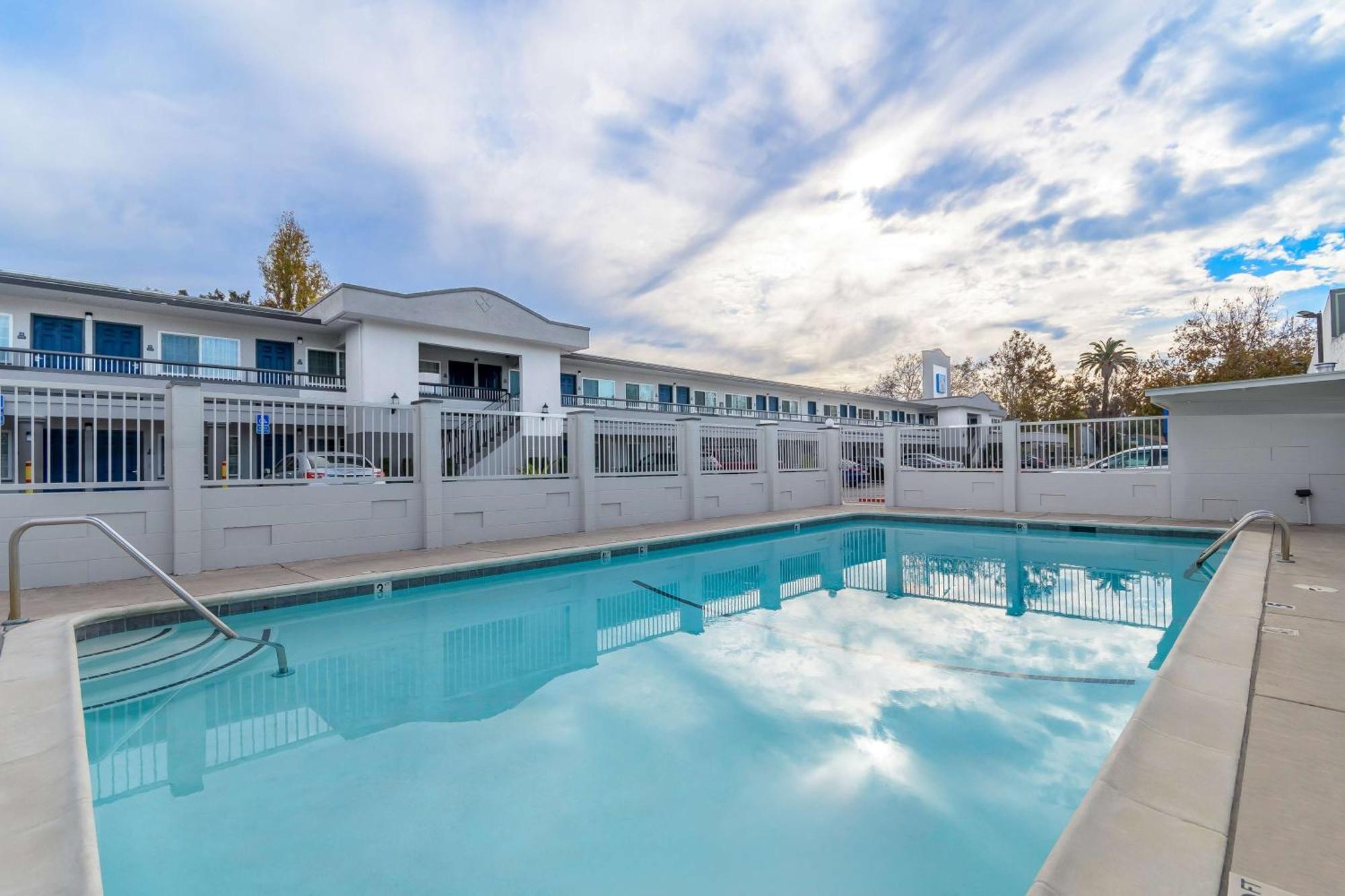 Motel 6-San Jose, Ca - Convention Center Exterior photo